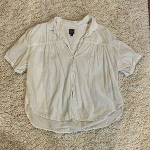 GAP Shirred Button-Front Shirt - Large
